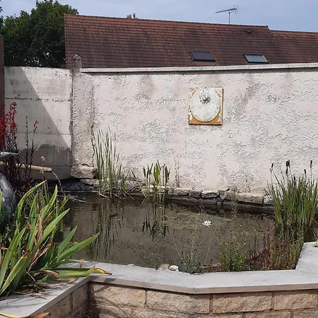 Au Bon Vivant 3* Dampierre-sur-Salon